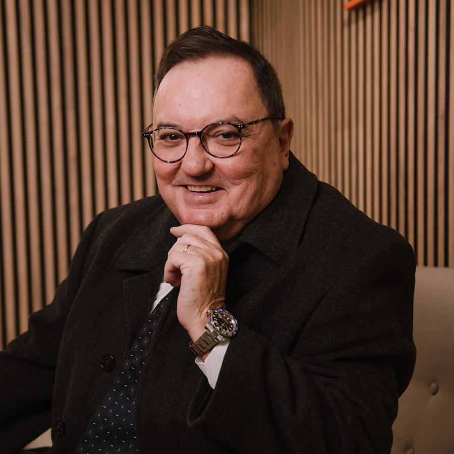 JOAN CARLES ROIG